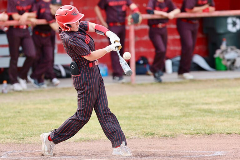 Beavers bit by late rally, continue search for first win of the season