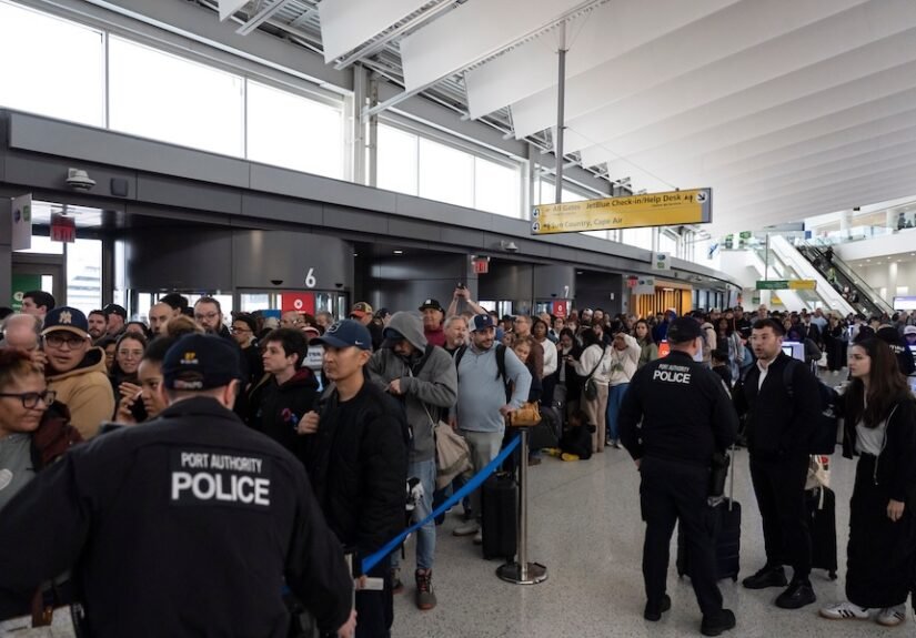 Enhanced role for immigration officers at US airports as shutdown frustrates travels and screeners