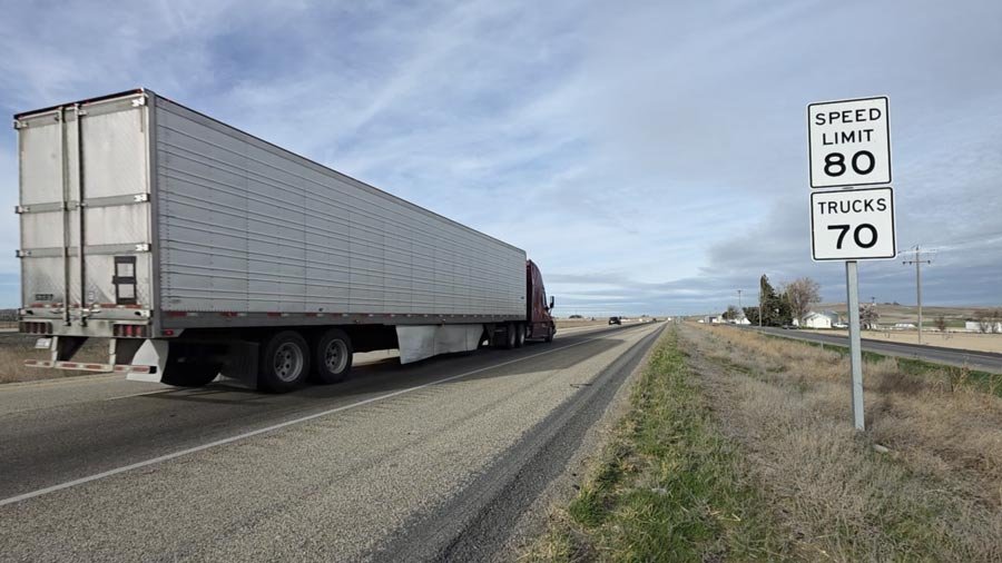 Idaho law allows semi-trucks and passenger cars to drive the same 80 mph on interstates