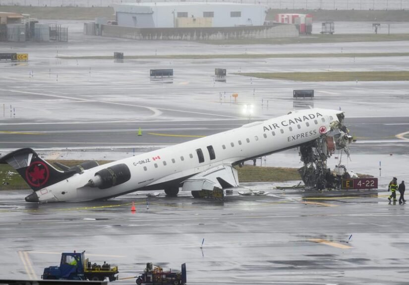 Jet collides with fire truck at New York’s LaGuardia Airport. 2 pilots killed
