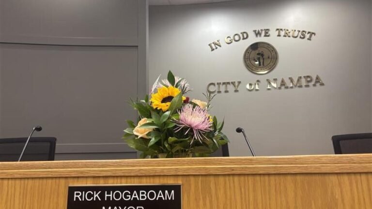 Nampa City Council holds emergency meeting to plan next steps after mayorâs death