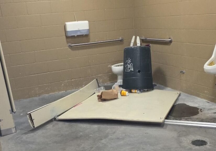 Vandalism forces closure of restroom at Jensen Grove