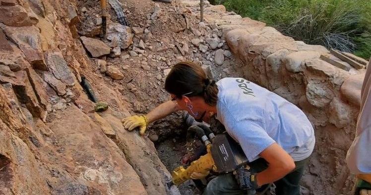 Additional breaks in Grand Canyonâs water pipeline force reduction in hotel capacity