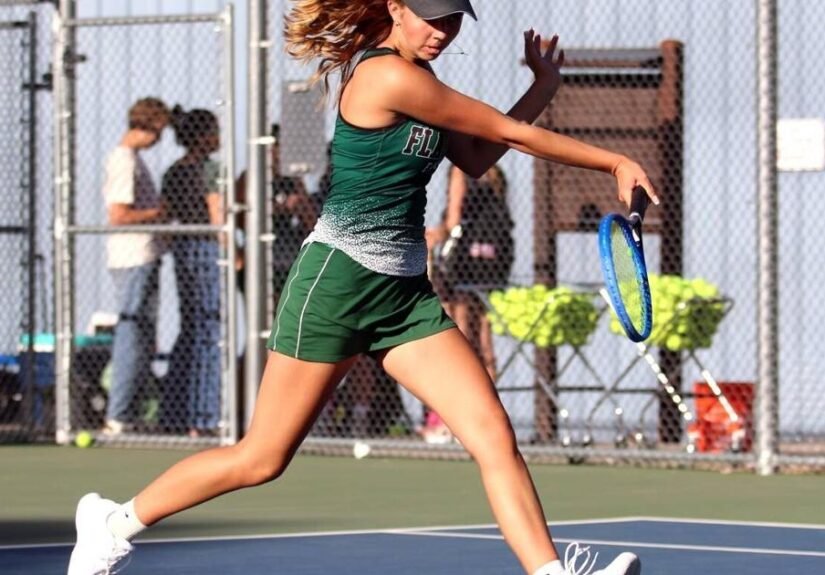 Flagstaff girls tennis extends win streak against Coconino with 8-1 victory on Tuesday
