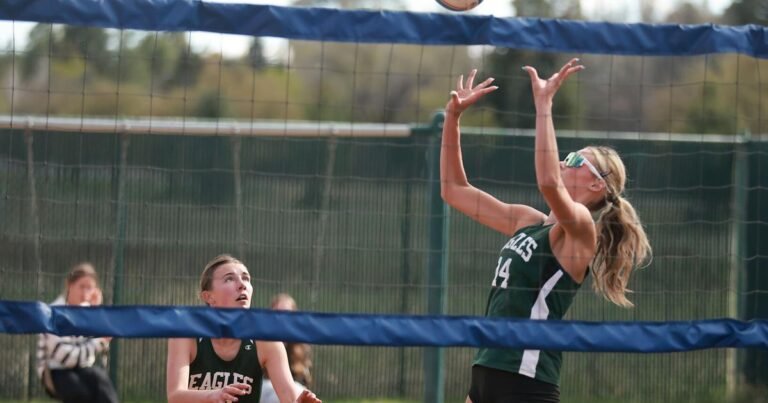 LOCAL ROUNDUP: Flagstaff beach volleyball moves on in state tournament