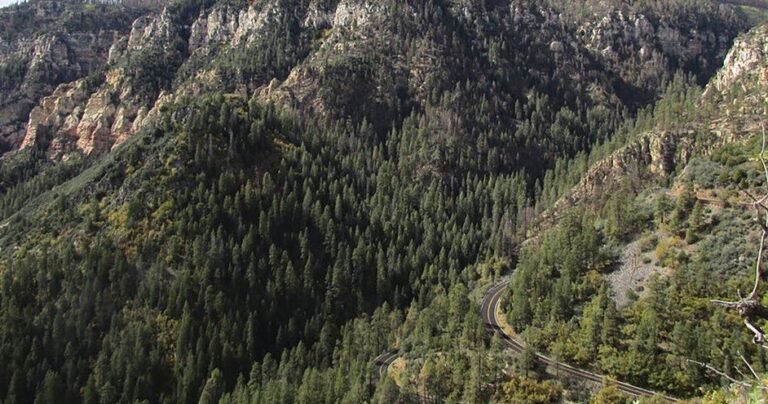 ADOT announces updated work schedule for State Route 89A guardrail replacement
