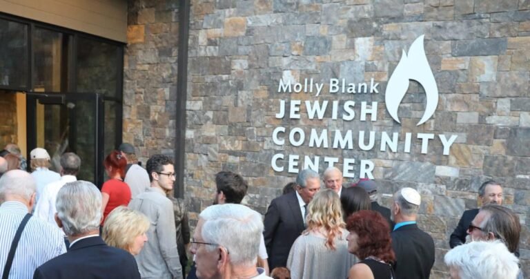 Chabad of Flagstaff hosting evening with pianist David Syme