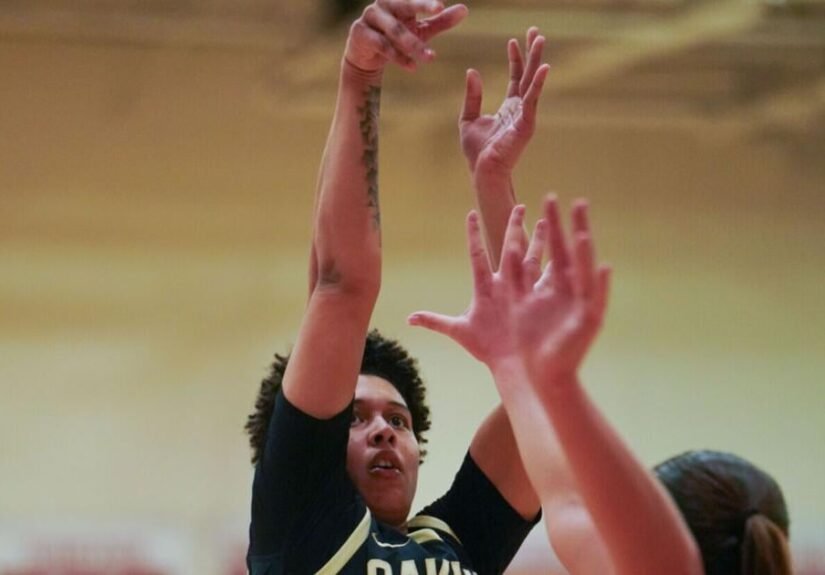 NAU womenâs basketball signs forward Leah Bullard out of UMass, Oakland University
