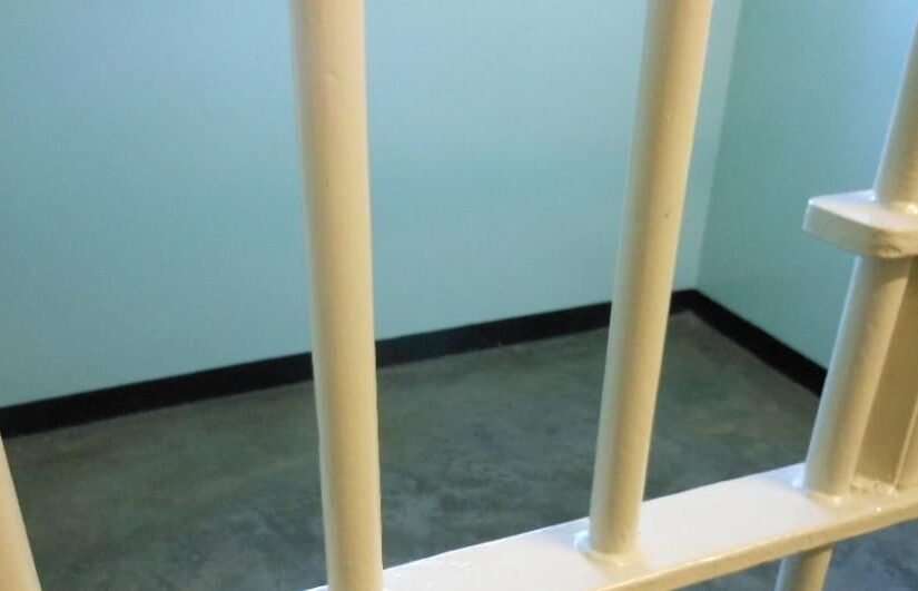 Tuba City woman dies in state prison