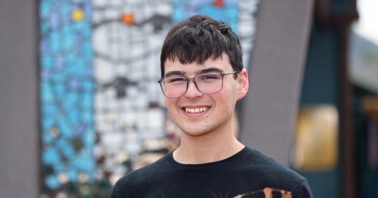Tuning up his next steps: Aaron Rossâ musical journey to success