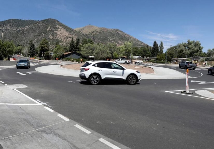 Roadway striping to take place on Cedar Avenue on Thursday; expect delays