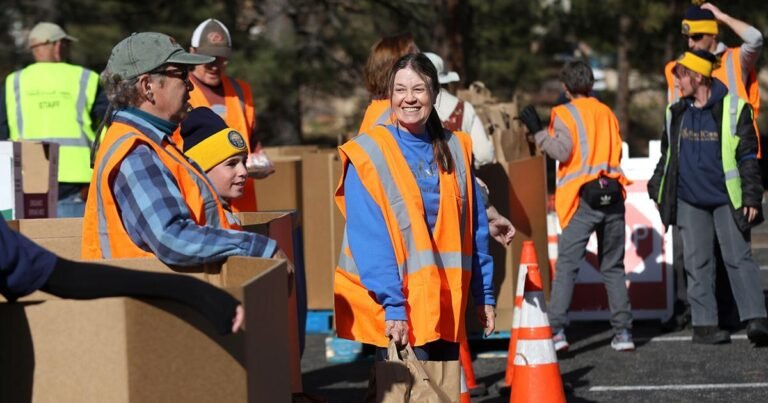 Flagstaff Family Food Center seeking volunteers during summer slump