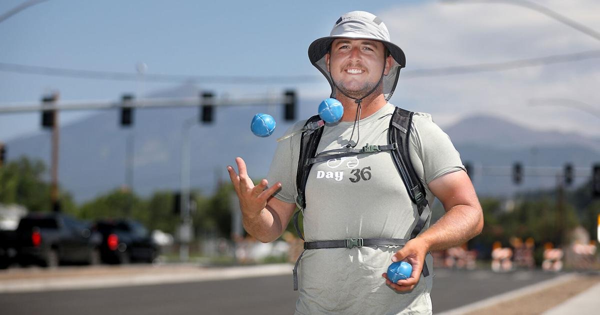 Man attempts to be first to juggle across the U.S.